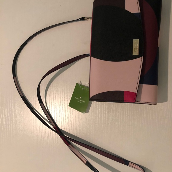 Brand new kate spade crossbody - Picture 2 of 8